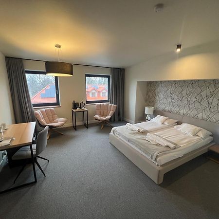 Kamienica Nr 6 Aparthotel Aleksandrów Łódzki Eksteriør bilde
