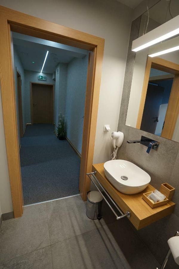 Kamienica Nr 6 Aparthotel Aleksandrów Łódzki Eksteriør bilde