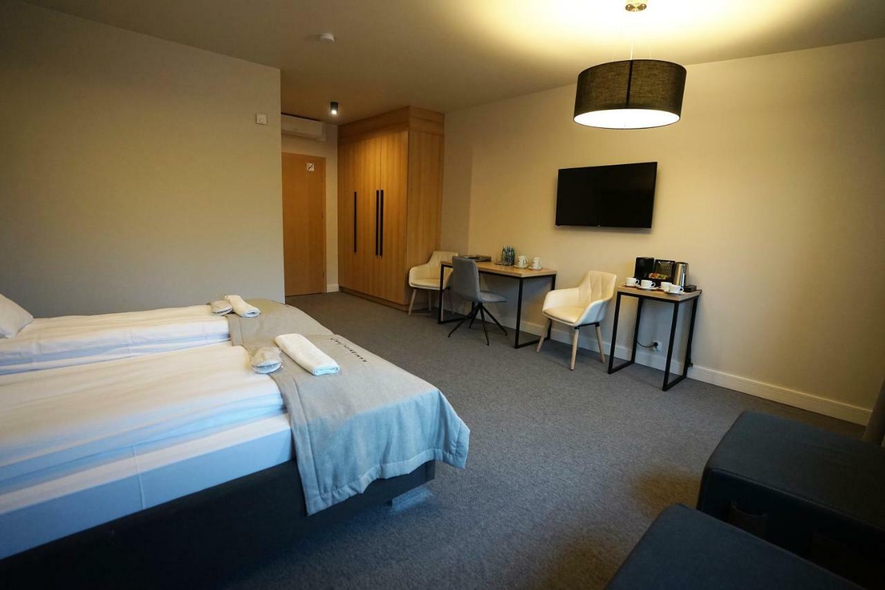 Kamienica Nr 6 Aparthotel Aleksandrów Łódzki Eksteriør bilde